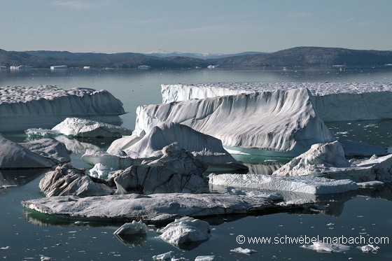 Cimetière d'icebergs - Côte Nord Est du Groenland